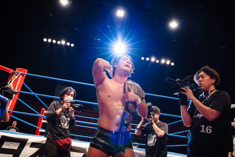 安齊勇馬 三冠王者 5.2901