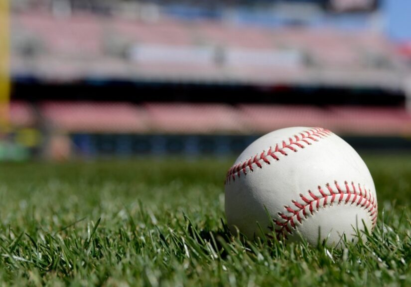 20241010野球ボール04