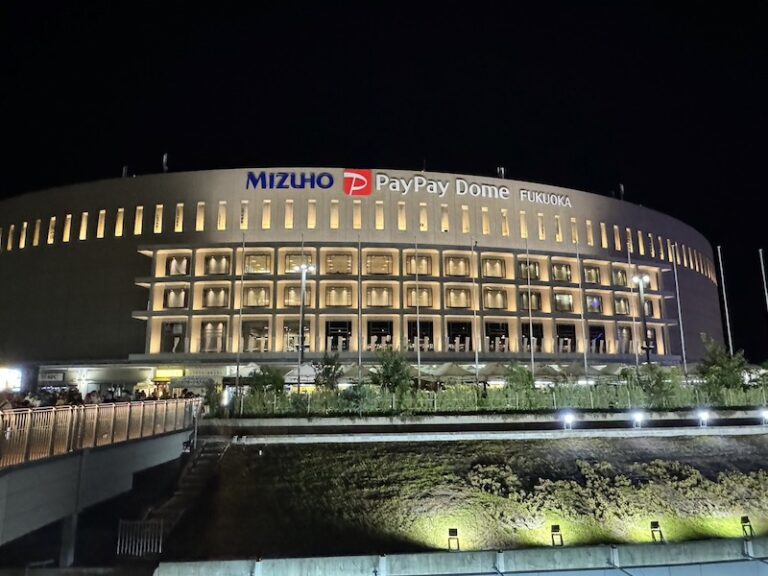 福岡ペイペイドーム_夜